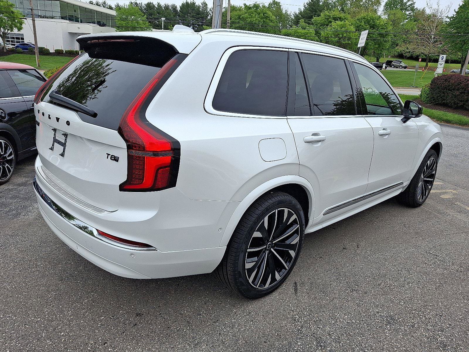 Certified 2025 Volvo XC90 T8 Plus w/ Protection Package Premier AWD/4WD image 6