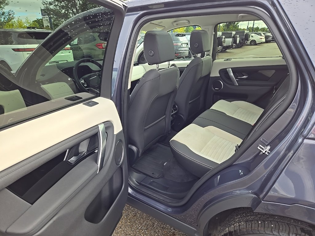 Certified 2024 Land Rover Discovery Sport S AWD/4WD image 17