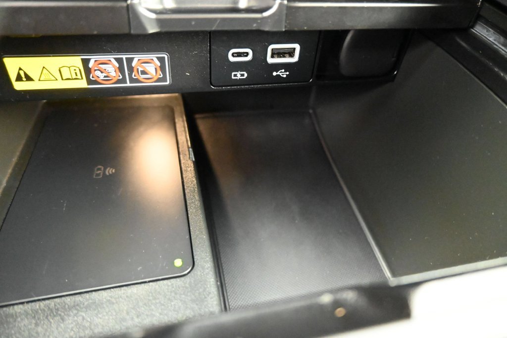 Used 2023 Lexus RX 350 FWD w/ Cold Area Package image 16