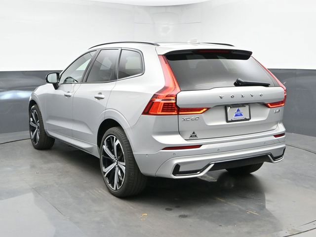 Used 2023 Volvo XC60 B6 Ultimate w/ Climate Package image 7