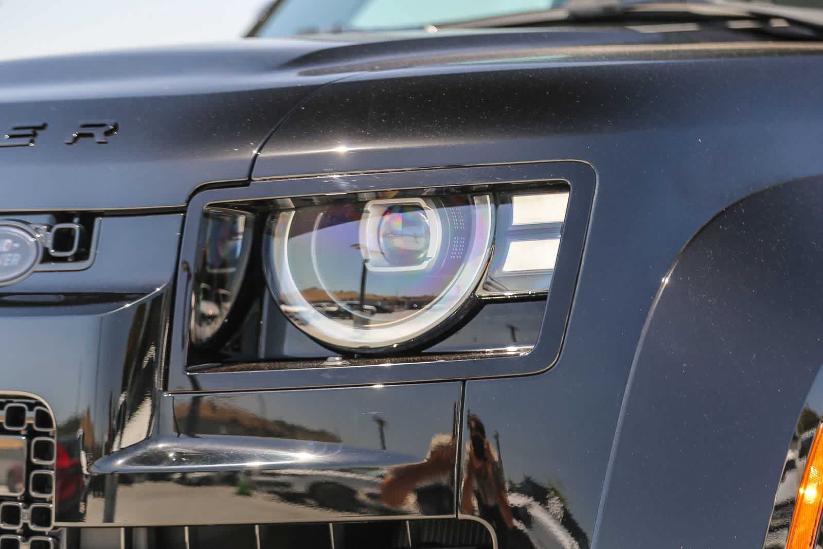 New 2026 Land Rover Defender 110 OCTA AWD/4WD image 10