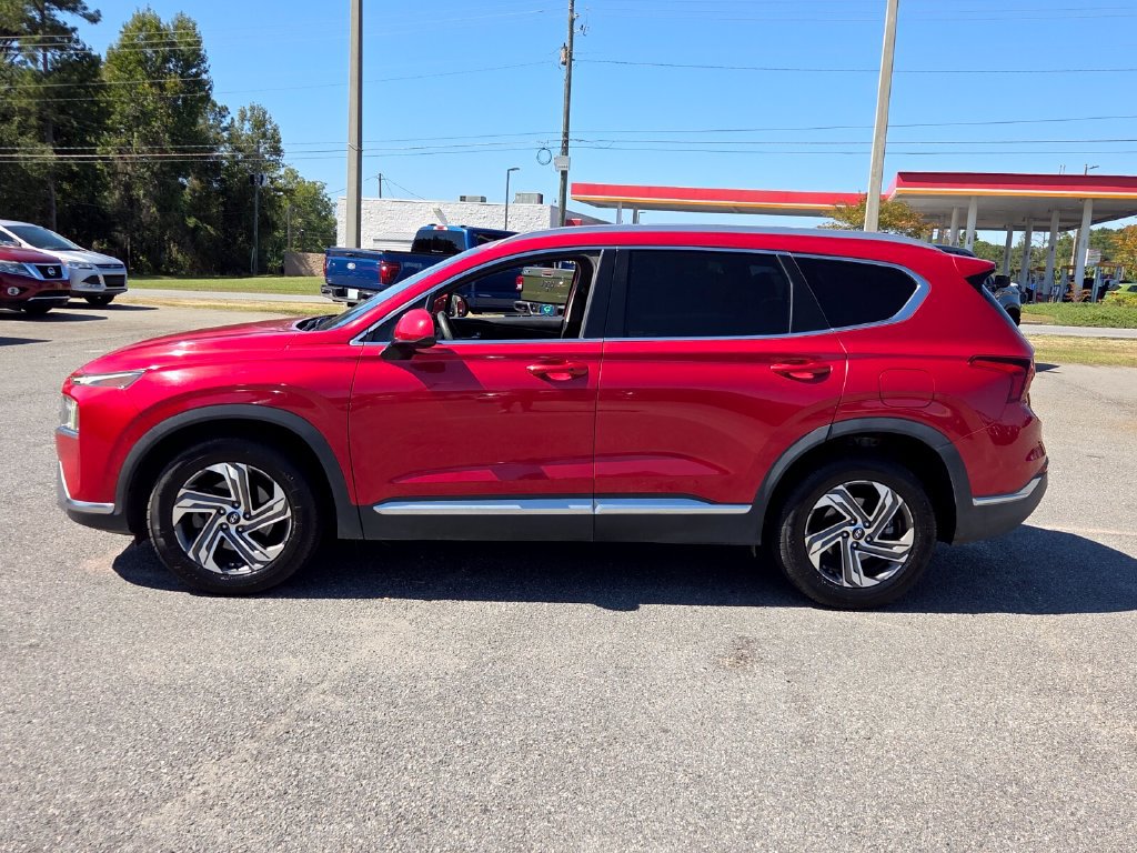 Used 2021 Hyundai Santa Fe SEL FWD image 2