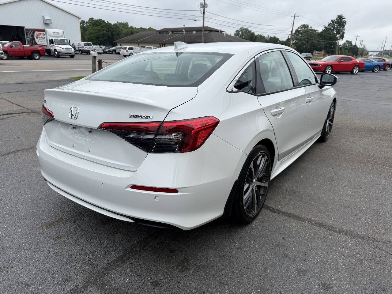 Used 2023 Honda Civic Touring image 6