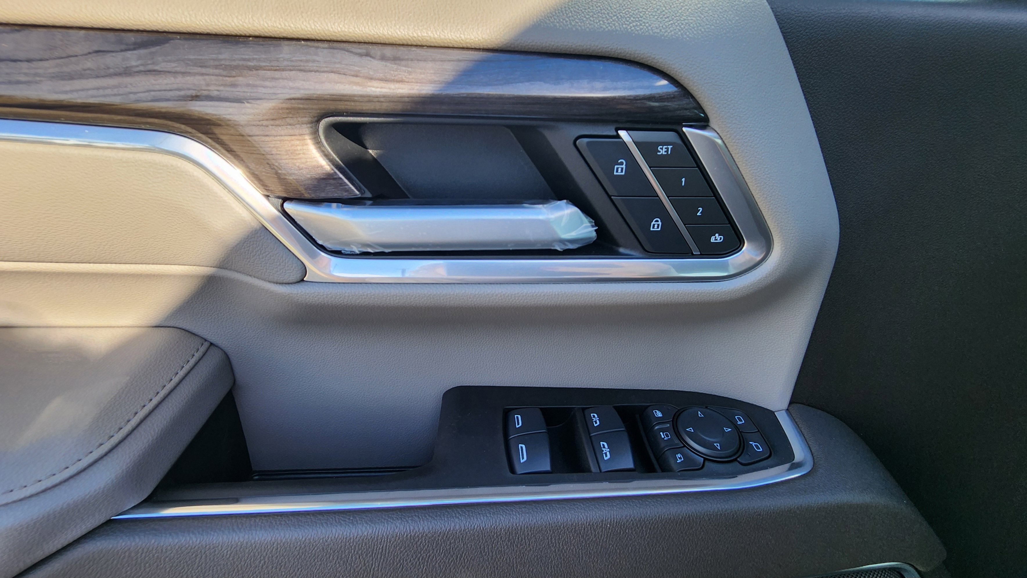 New 2025 Chevrolet Silverado 3500 LTZ image 10