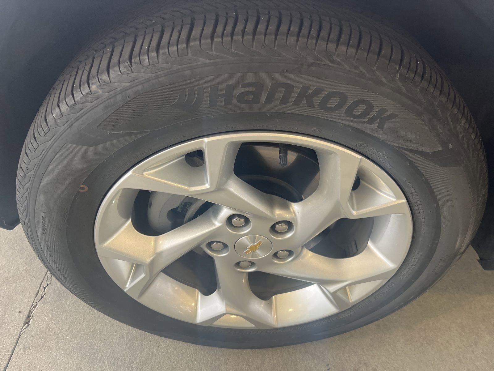 Used 2024 Chevrolet Trax LS w/ LS Convenience Package image 10