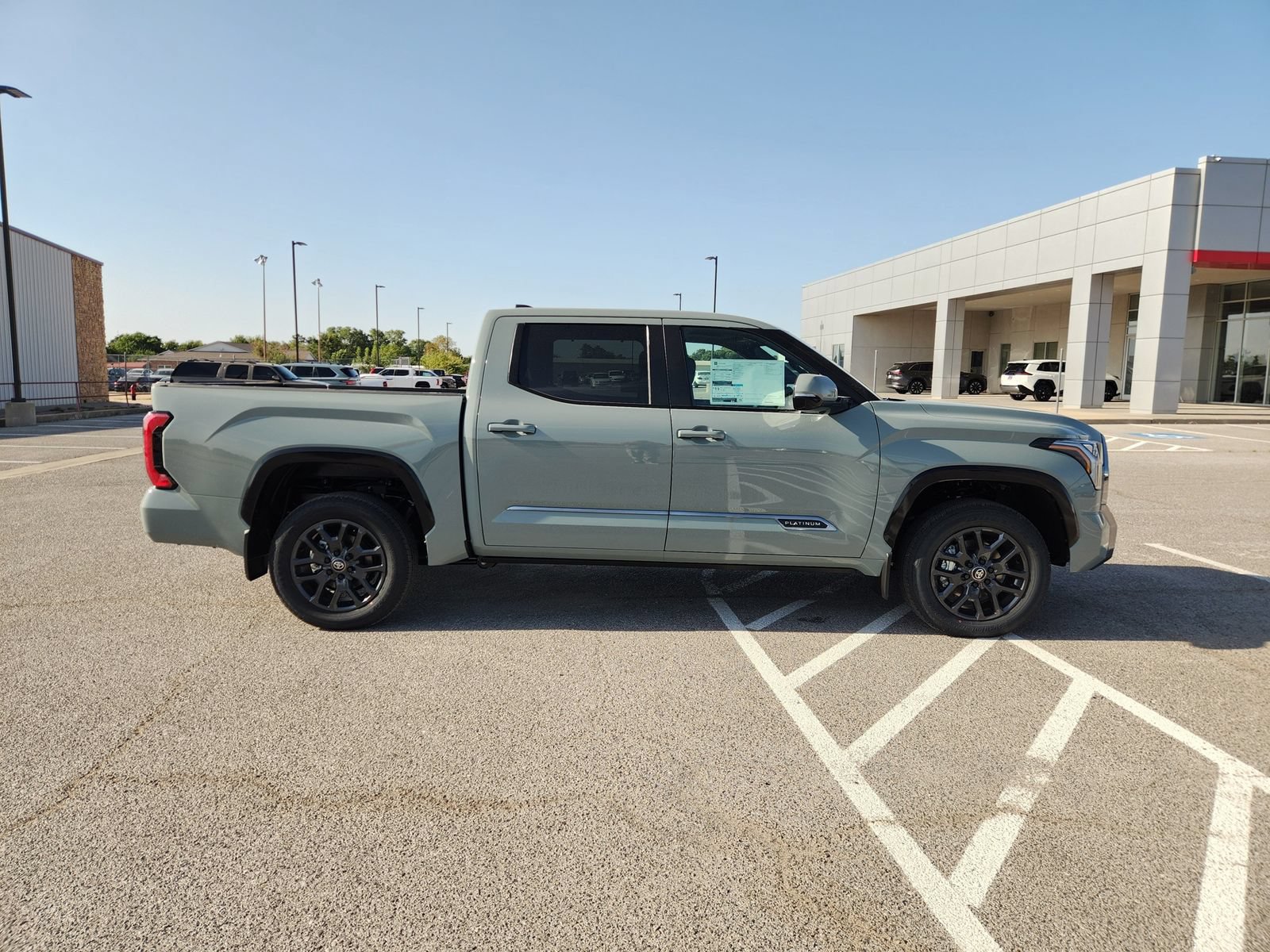 New 2026 Toyota Tundra Platinum AWD/4WD image 7