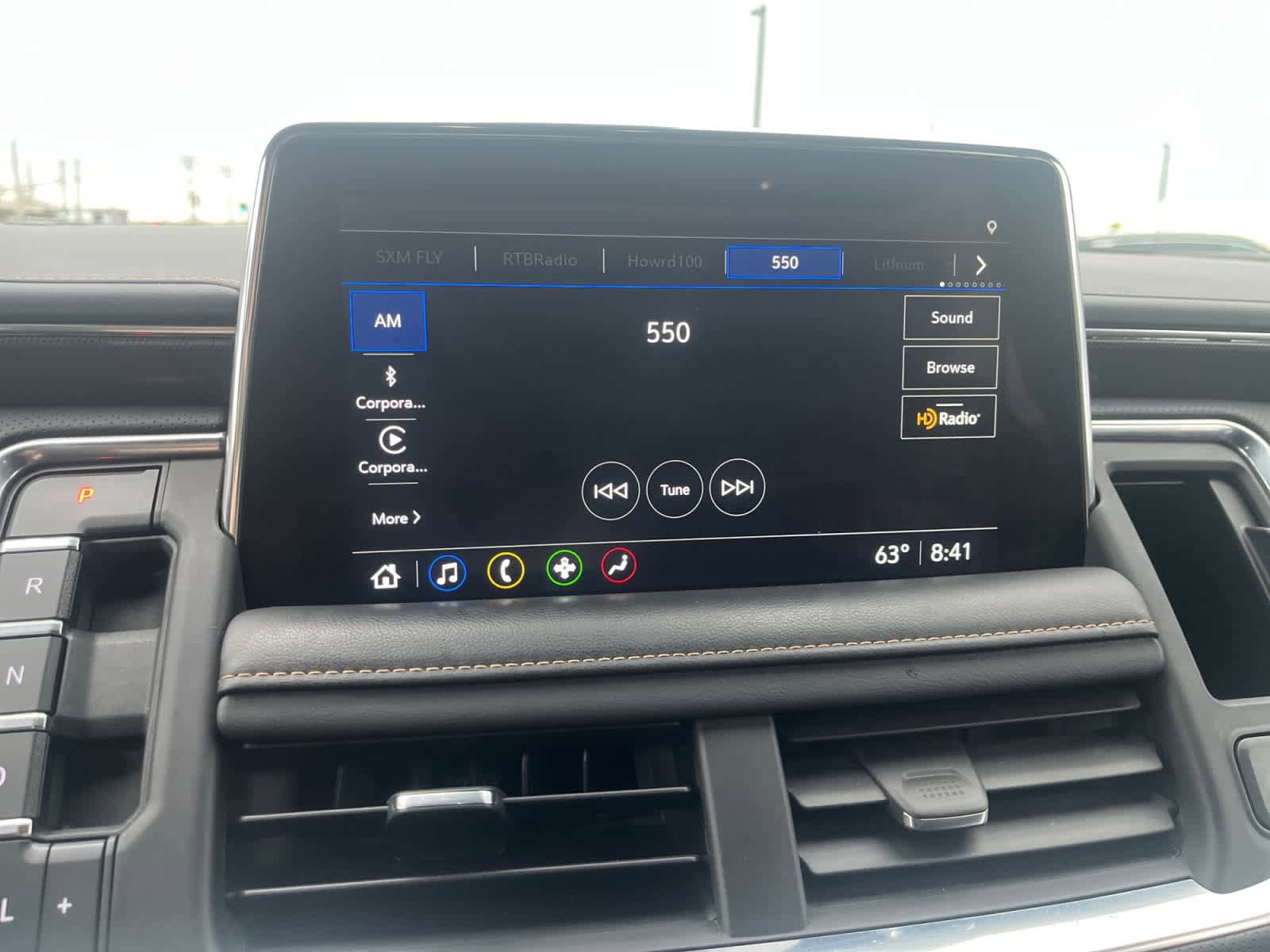Used 2021 GMC Yukon AT4 AWD/4WD image 21