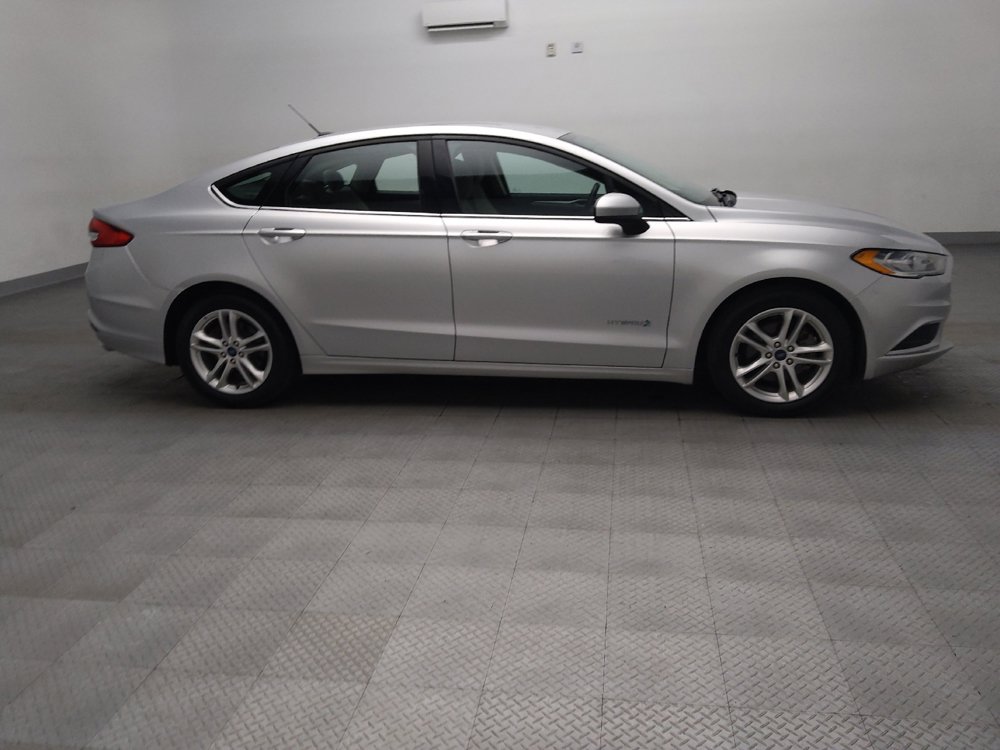 Used 2018 Ford Fusion S FWD image 11