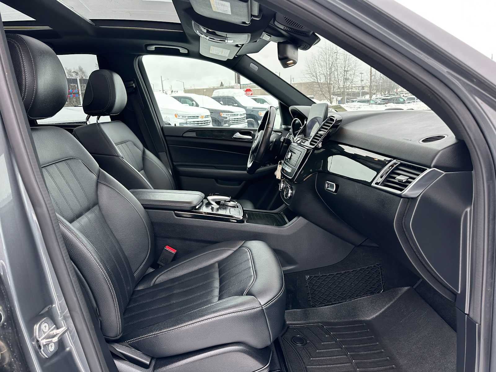 Used 2018 Mercedes-Benz GLE 350 4MATIC image 10