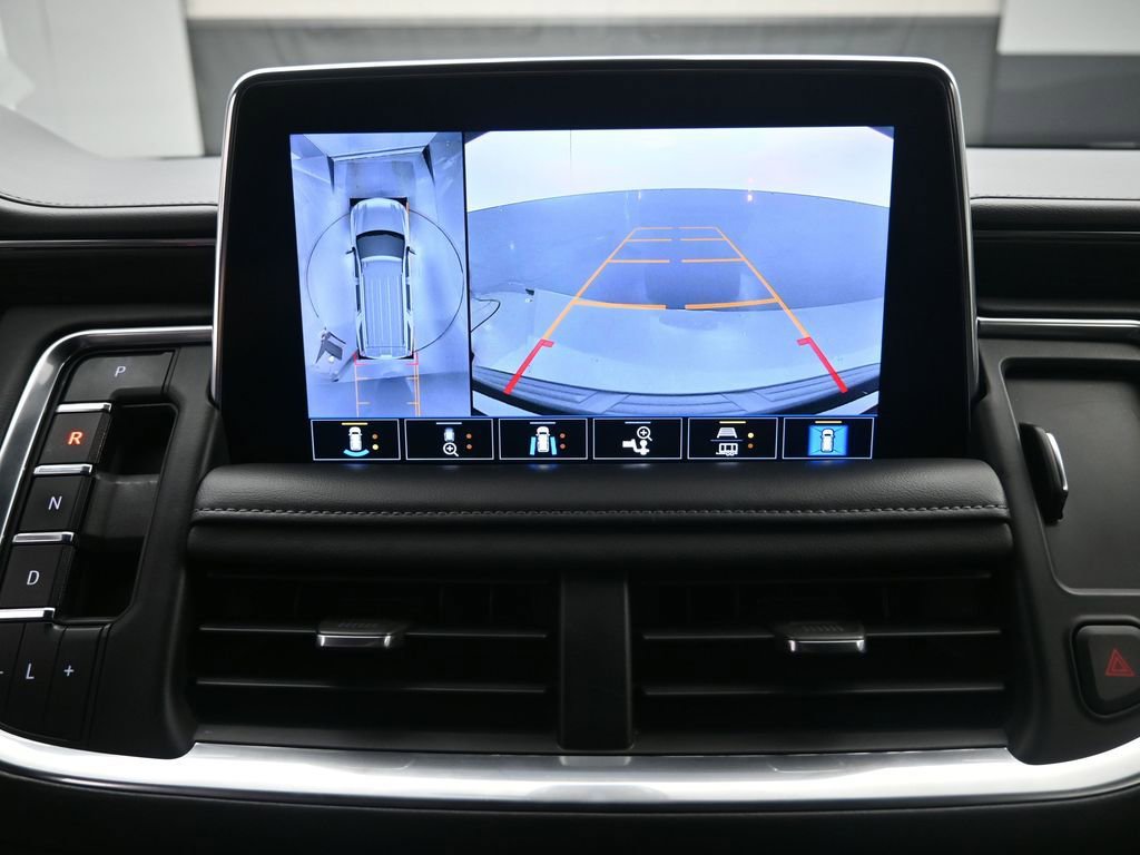 Used 2021 Chevrolet Suburban Z71 w/ Z71 Off-Road Package image 12