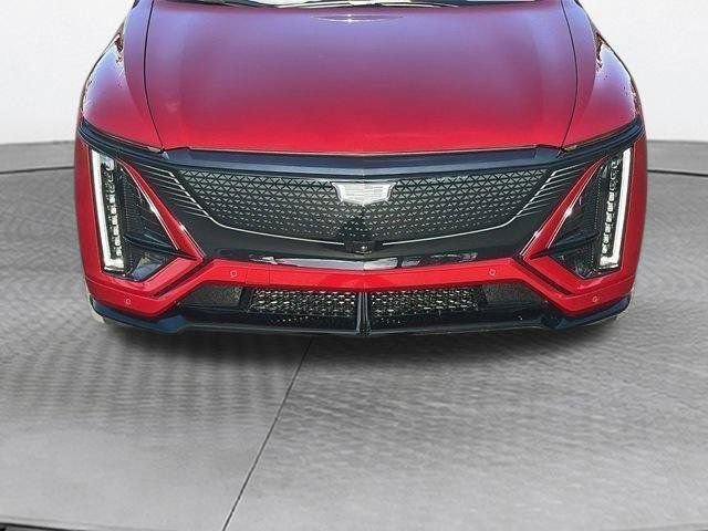 New 2026 Cadillac Lyriq V AWD/4WD image 9