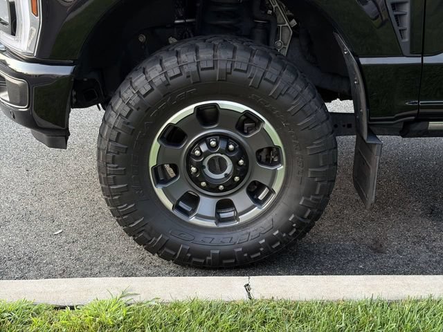 Used 2024 Ford F350 Lariat w/ Lariat Ultimate Package AWD/4WD image 10
