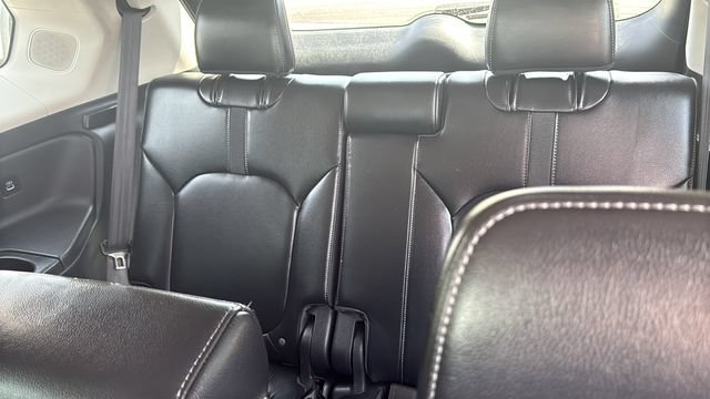 Used 2023 Honda Pilot Touring image 28