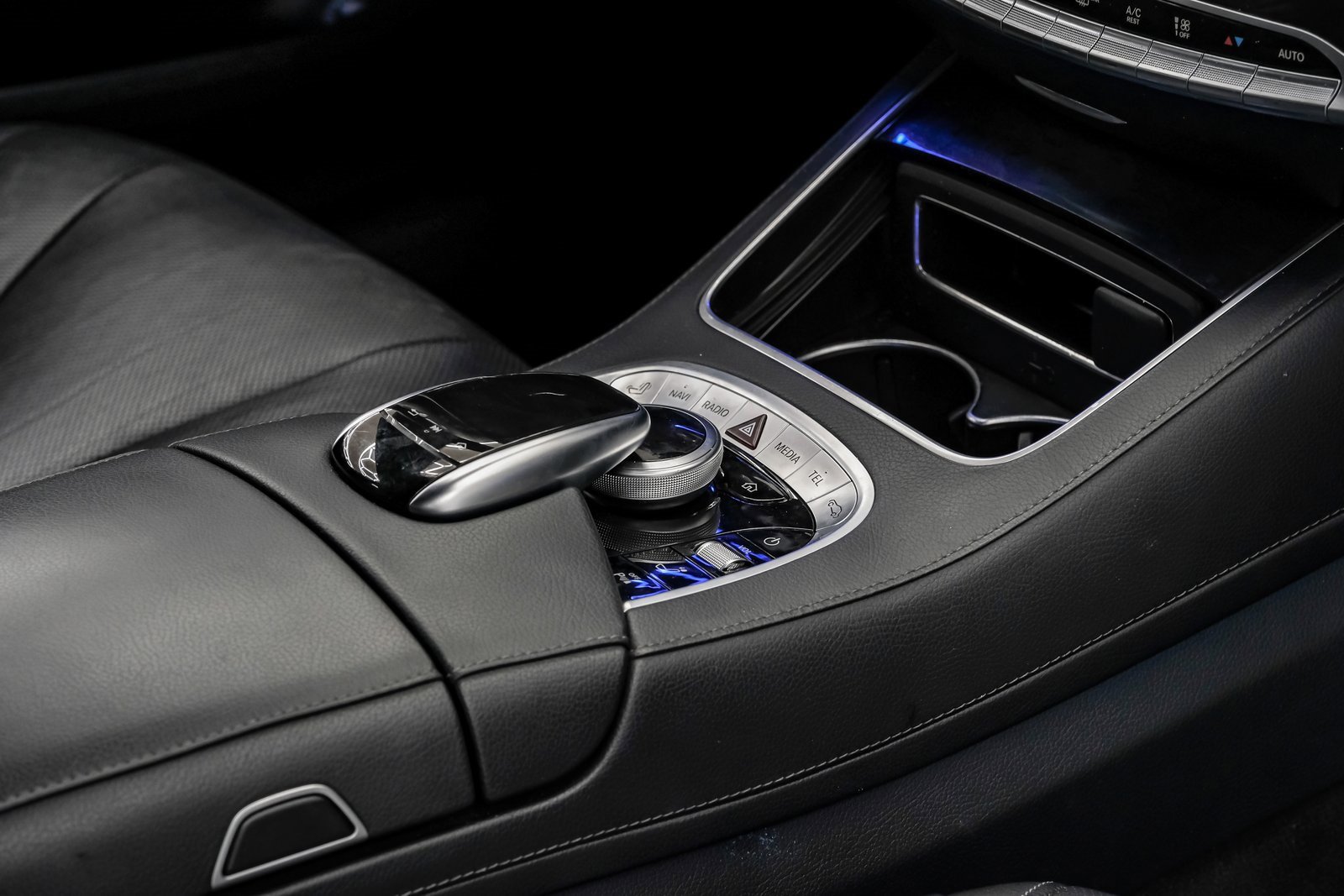 Used 2019 Mercedes-Benz S 450 Sedan image 31