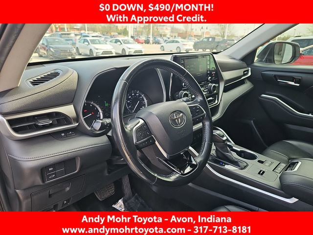 Used 2020 Toyota Highlander XLE image 9