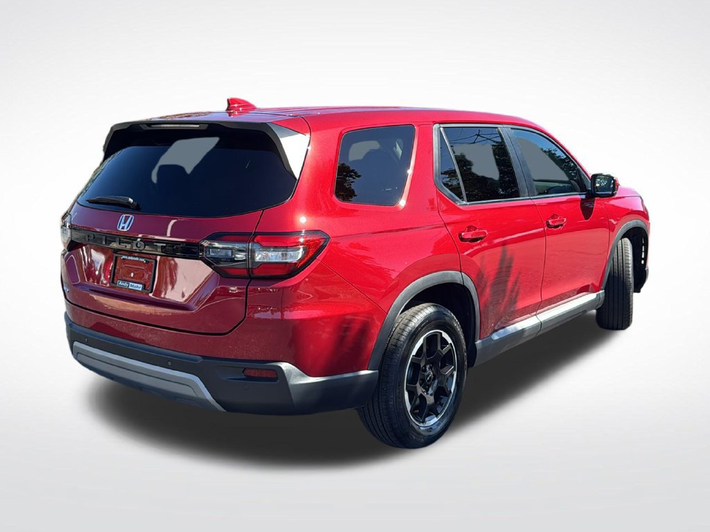 Certified 2025 Honda Pilot EX-L image 7