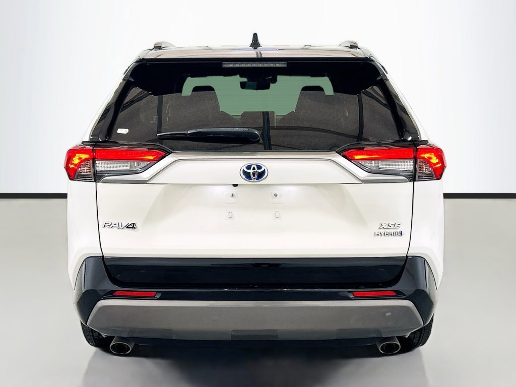 Used 2020 Toyota RAV4 XSE AWD/4WD image 5