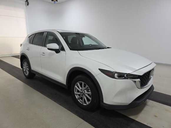 Used 2023 MAZDA CX-5 AWD 2.5 S w/ Select Package image 3