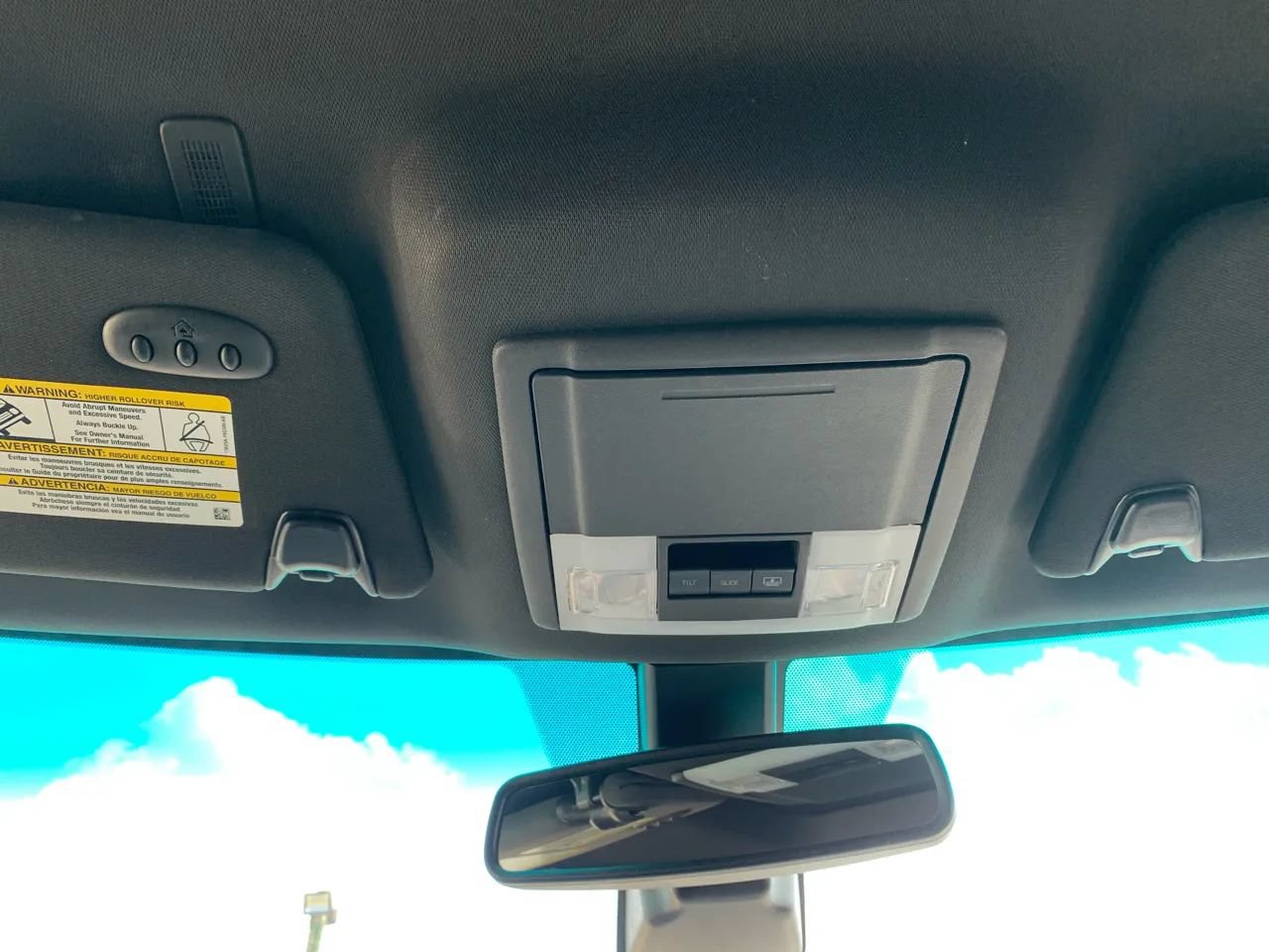 Used 2015 Ford Explorer Limited w/ Equipment Group 302A FWD image 17