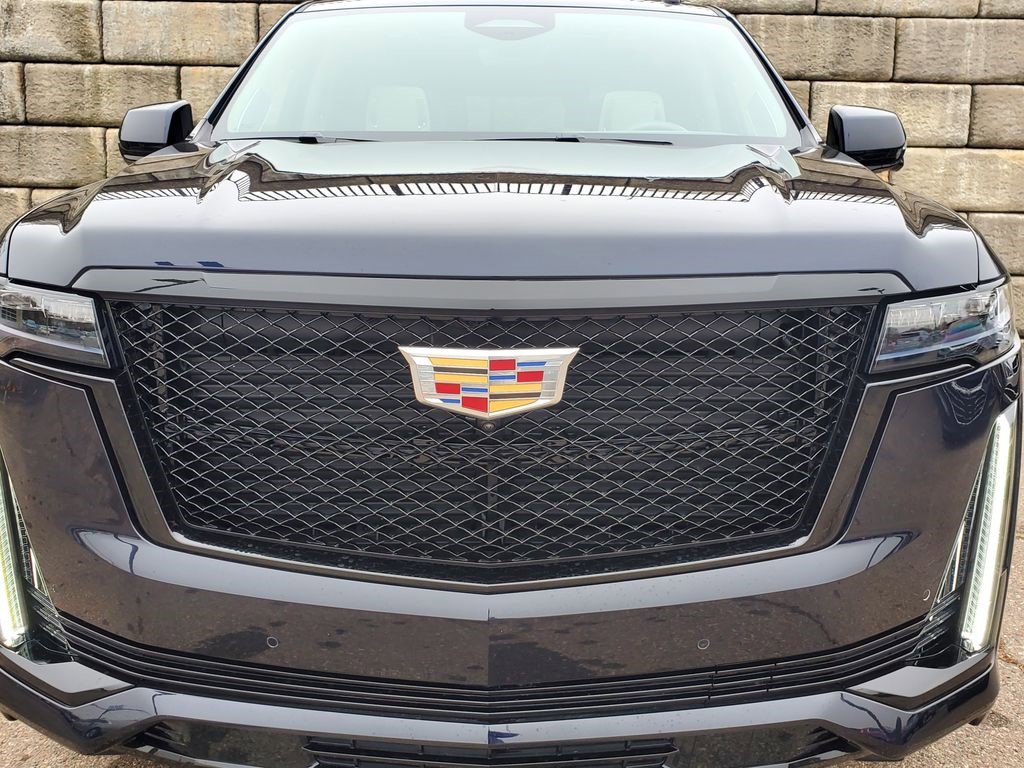 Certified 2024 Cadillac Escalade Sport Platinum image 6