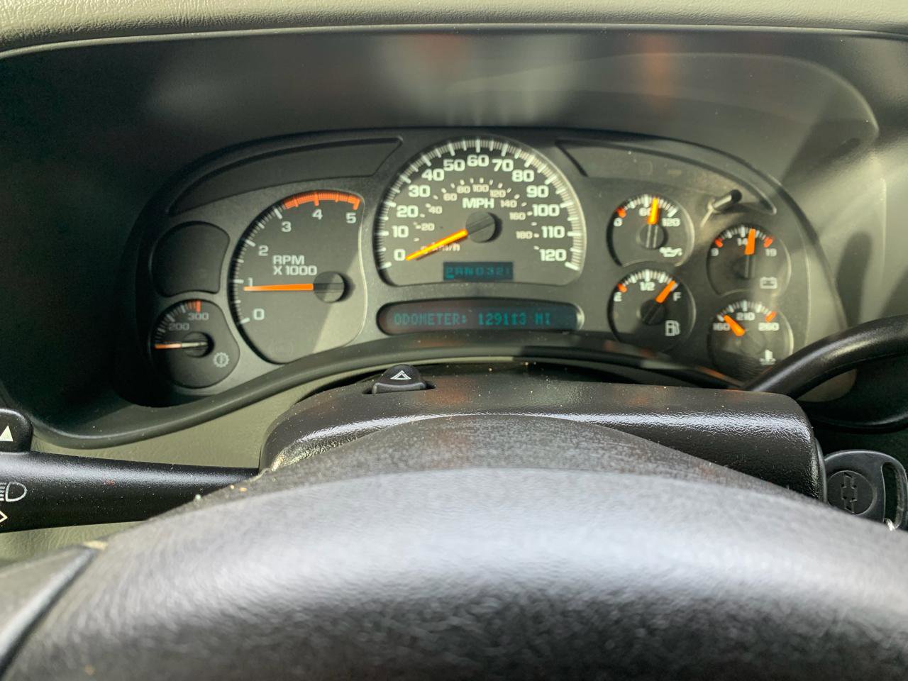 Used 2005 Chevrolet Silverado 2500 LT w/ Heavy-Duty Power Package image 11