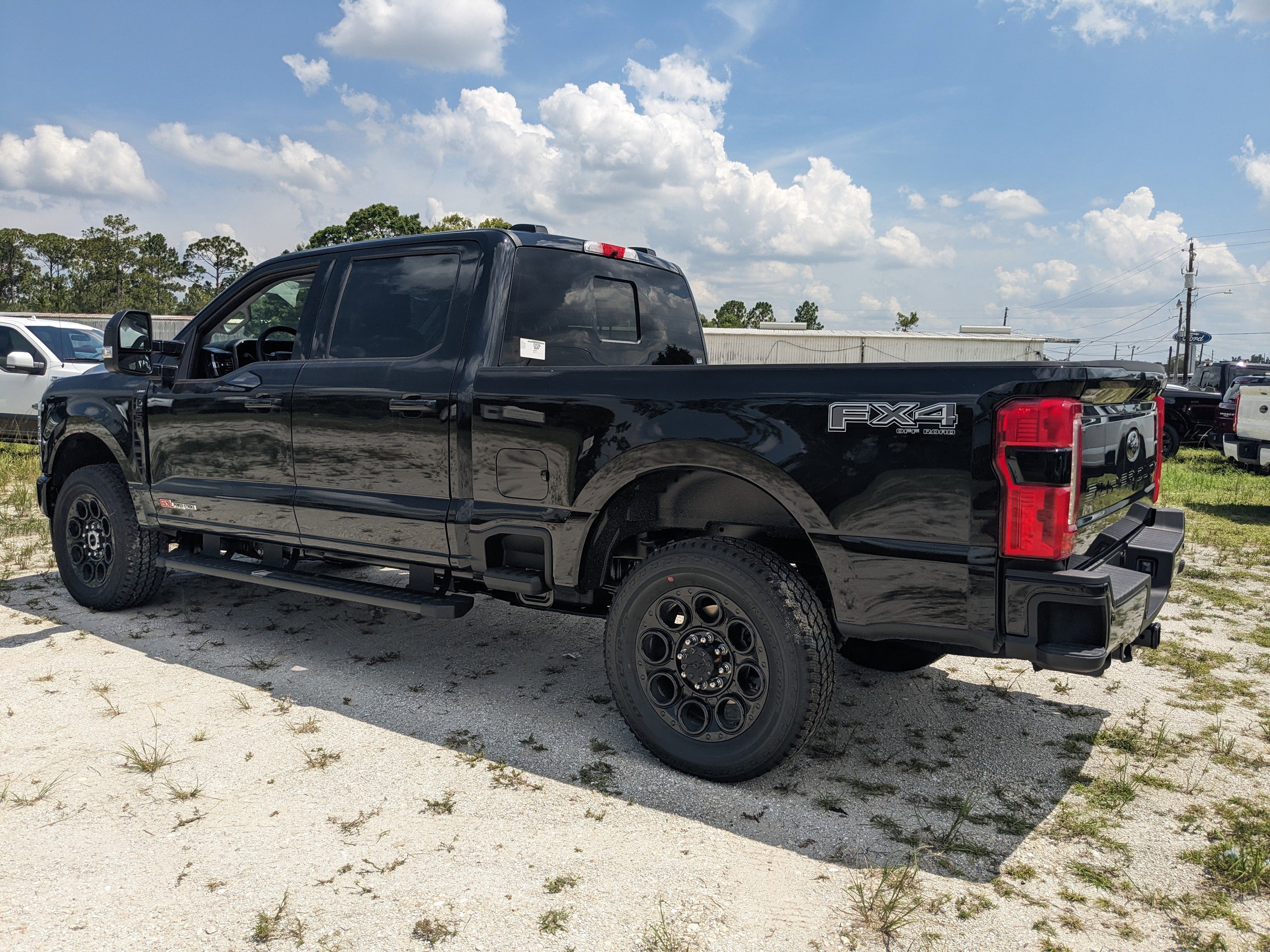 New 2025 Ford F250 Lariat w/ Lariat Ultimate Package image 7
