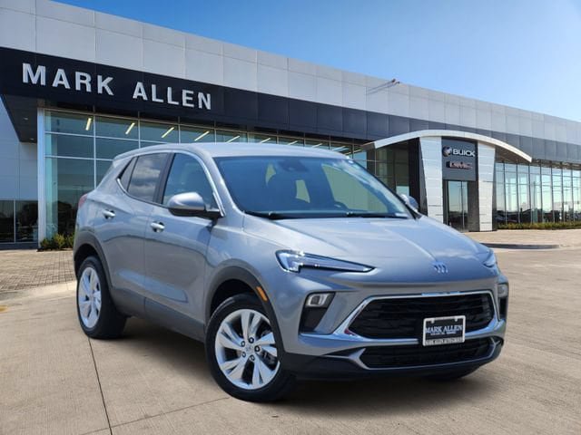Used 2025 Buick Encore GX Preferred AWD/4WD image 1