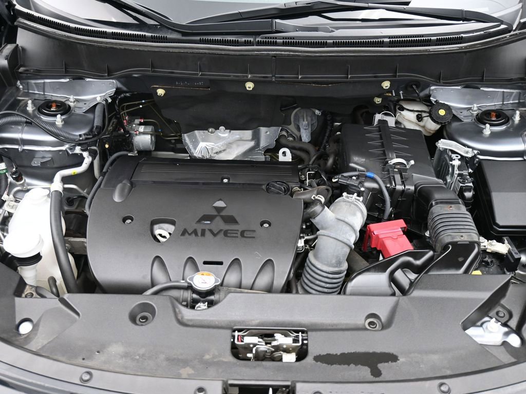 Used 2024 Mitsubishi Outlander Sport SE image 15