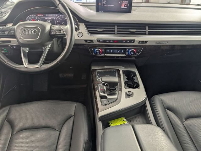 Used 2019 Audi Q7 2.0T Premium Plus w/ Premium Plus Package image 27