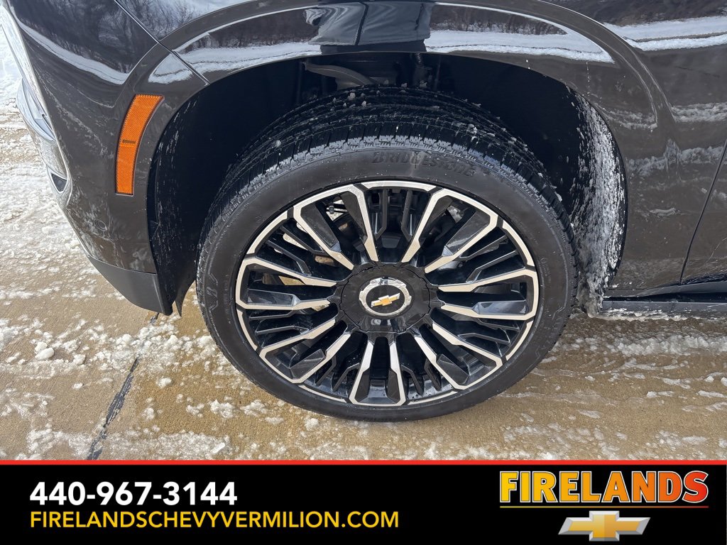 Used 2025 Chevrolet Suburban High Country image 66