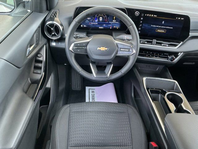 Used 2025 Chevrolet Equinox LT FWD image 11