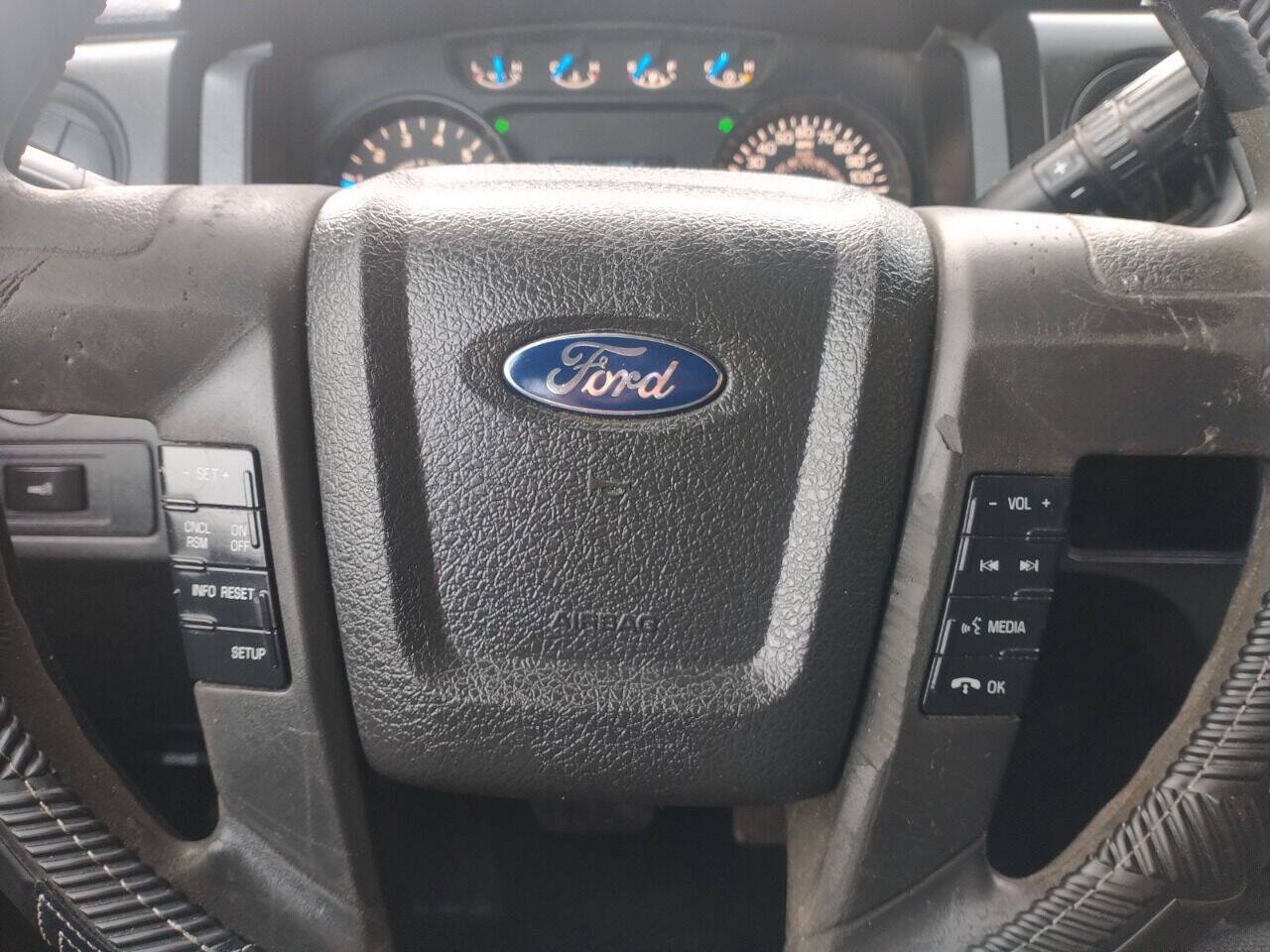 Used 2014 Ford F150 STX w/ Equipment Group 201A Mid AWD/4WD image 7
