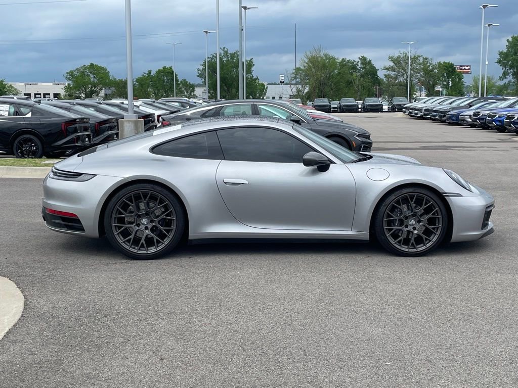 Used 2023 Porsche 911 Carrera T RWD image 8
