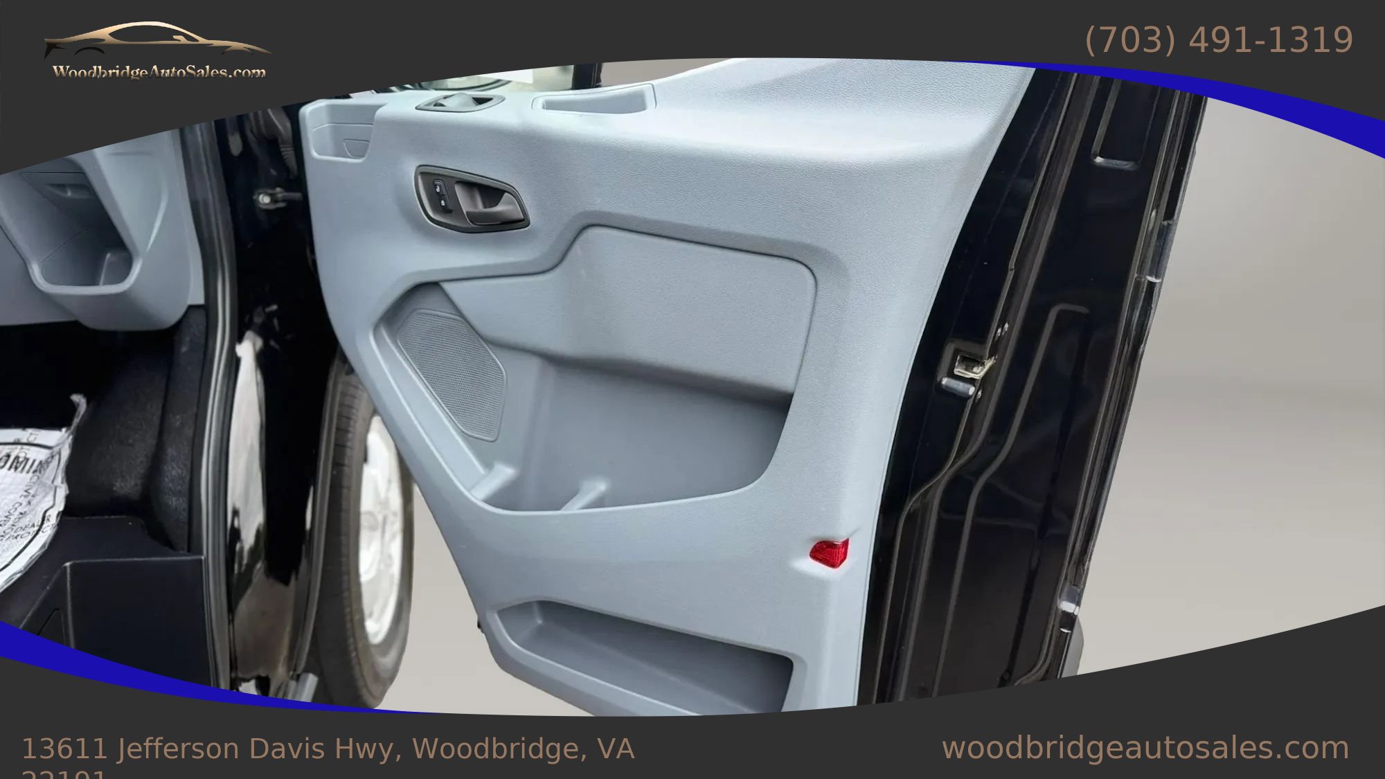 Used 2018 Ford Transit 250 148 High Roof RWD image 12
