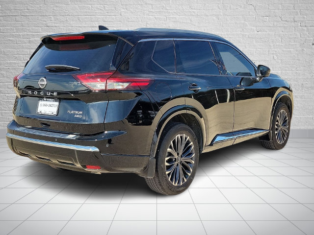 Used 2026 Nissan Rogue Platinum AWD/4WD image 4