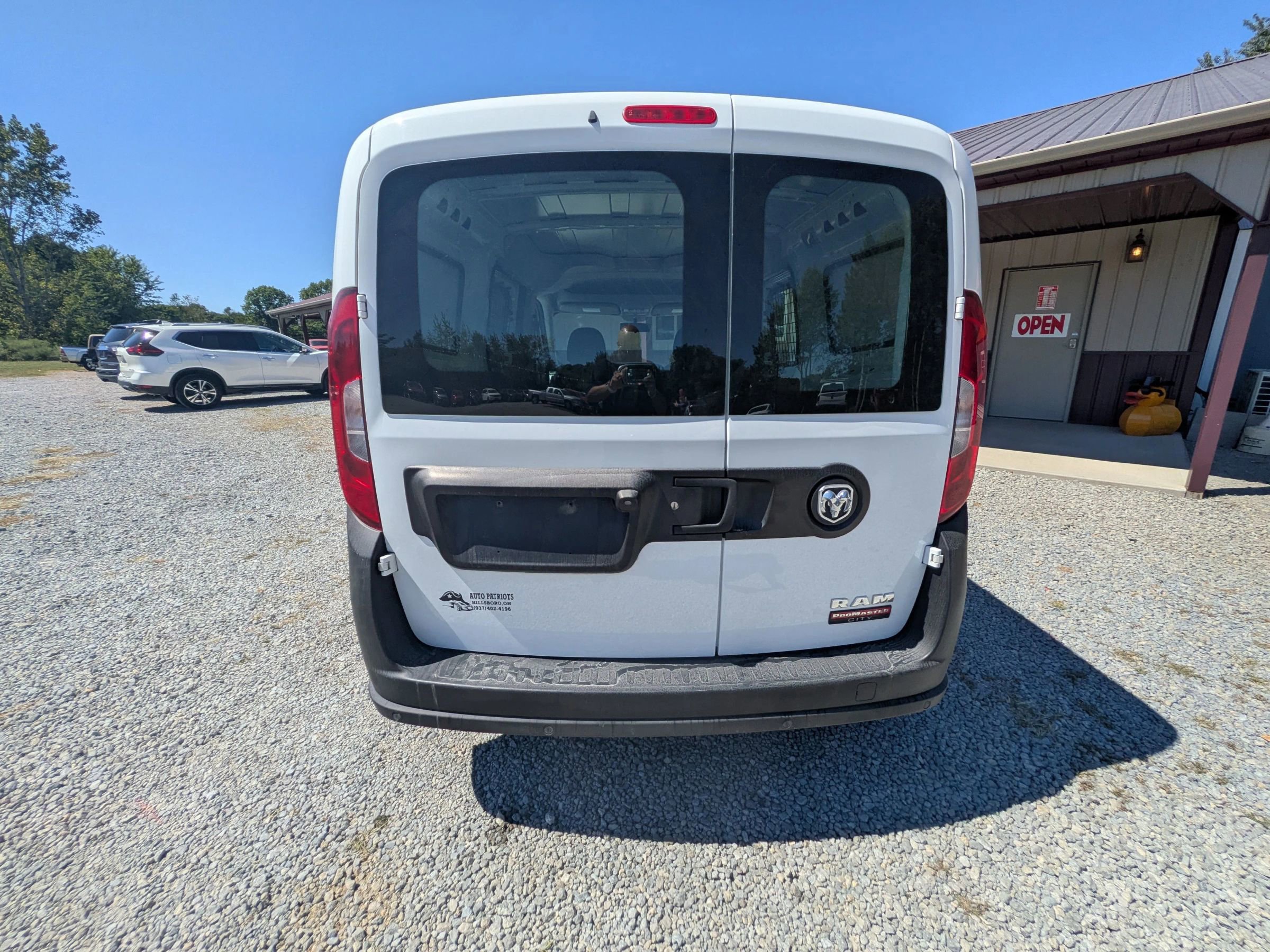Used 2020 RAM ProMaster City Tradesman w/ Window Group 05 image 3