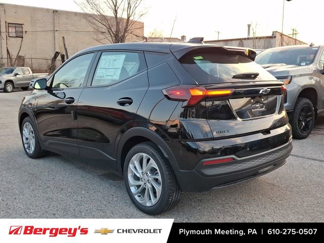 New 2027 Chevrolet Bolt LT w/ Comfort Package image 4