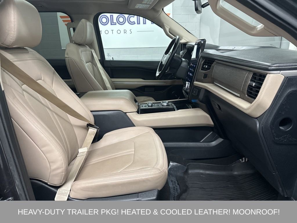 Used 2023 Ford Expedition Max Limited AWD/4WD image 19