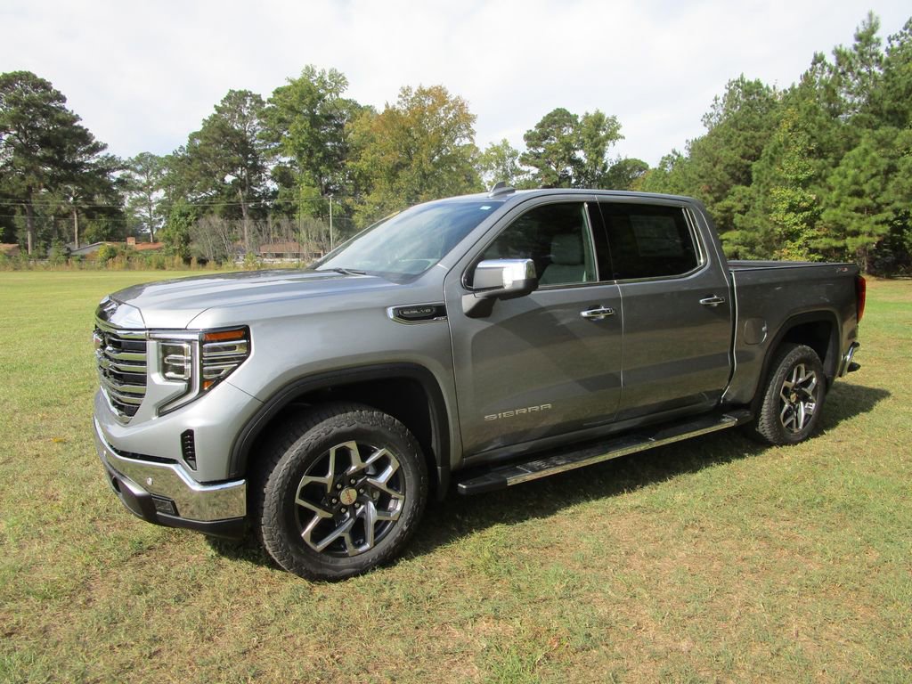 New 2026 GMC Sierra 1500 SLT image 1