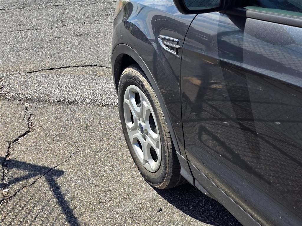 Used 2019 Ford Escape S FWD image 20