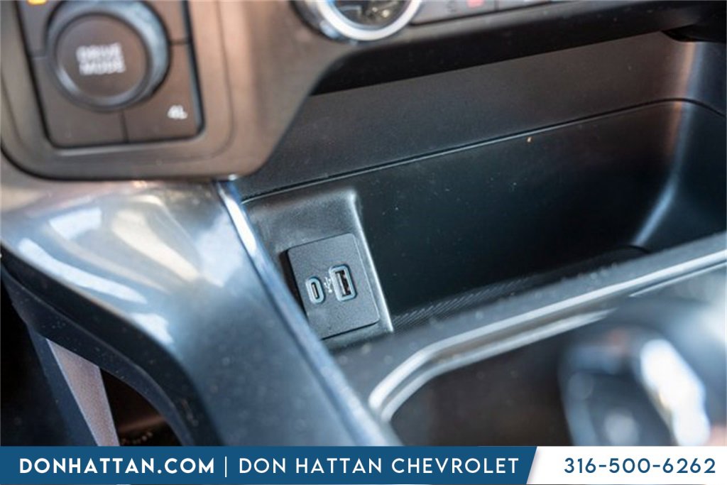 Used 2022 Ford F150 XLT w/ Equipment Group 302A High image 16