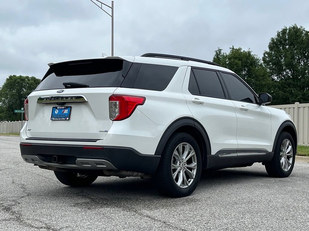 Used 2020 Ford Explorer XLT w/ Equipment Group 202A AWD/4WD image 7