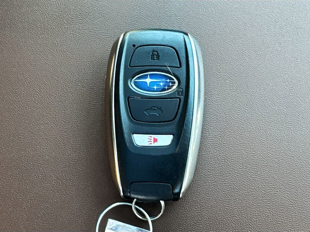 Certified 2025 Subaru Outback Touring w/ Tech Package 3 AWD/4WD image 34