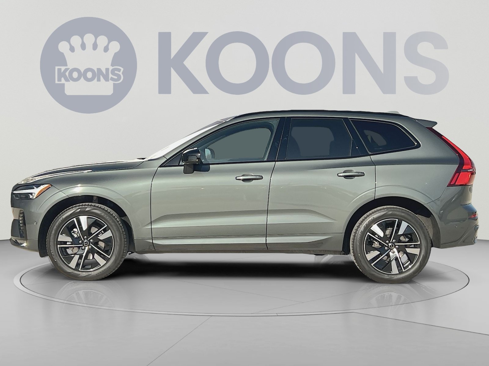 New 2026 Volvo XC60 B5 Plus w/ Protection Package Premier AWD/4WD image 13