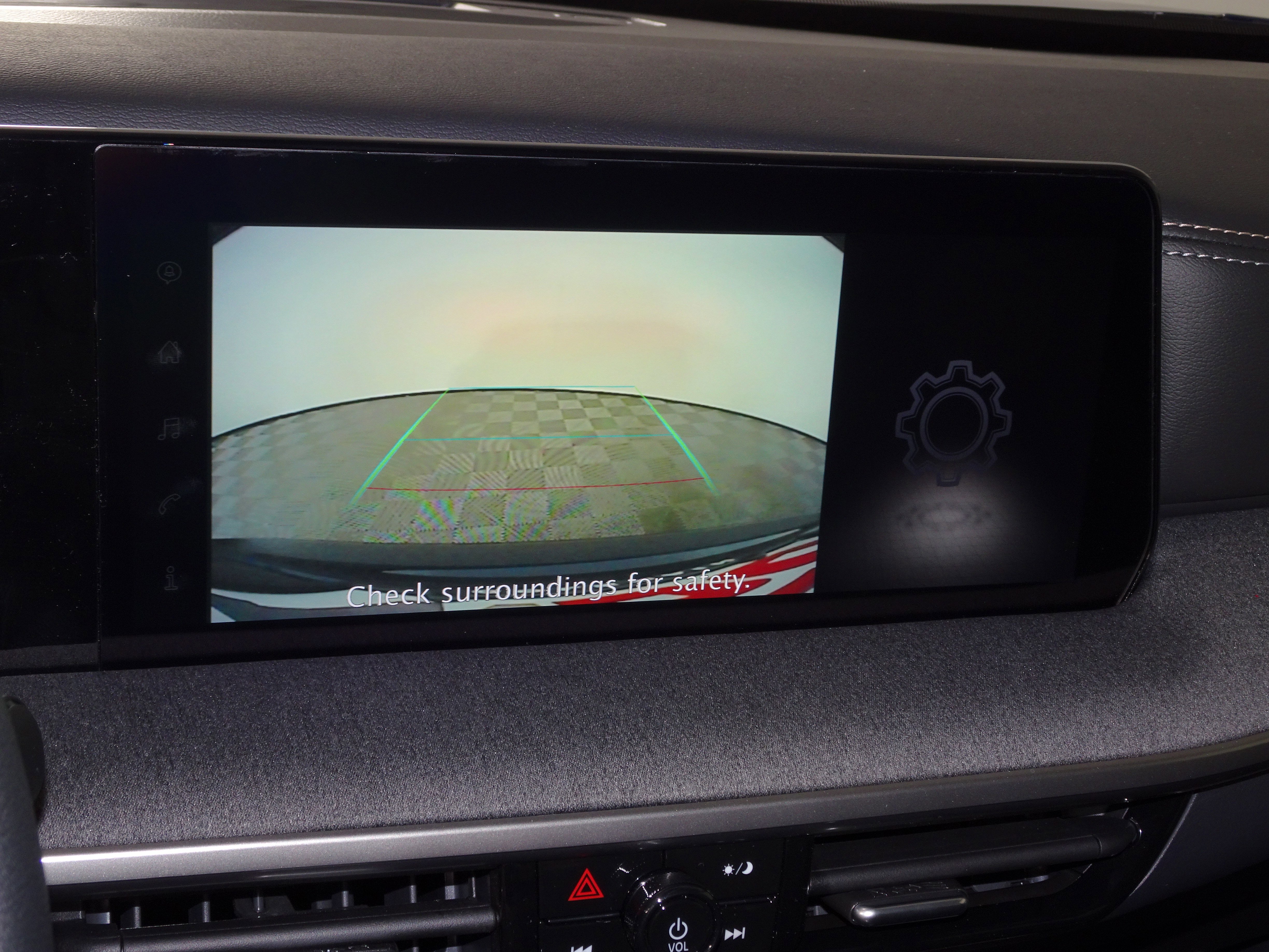 New 2025 Nissan Kicks SV w/ SV Premium Package image 29