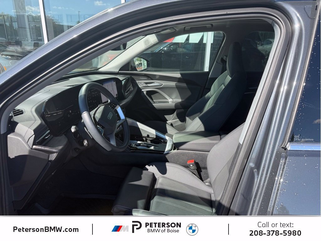 Used 2025 Audi Q5 Premium Plus AWD/4WD image 13
