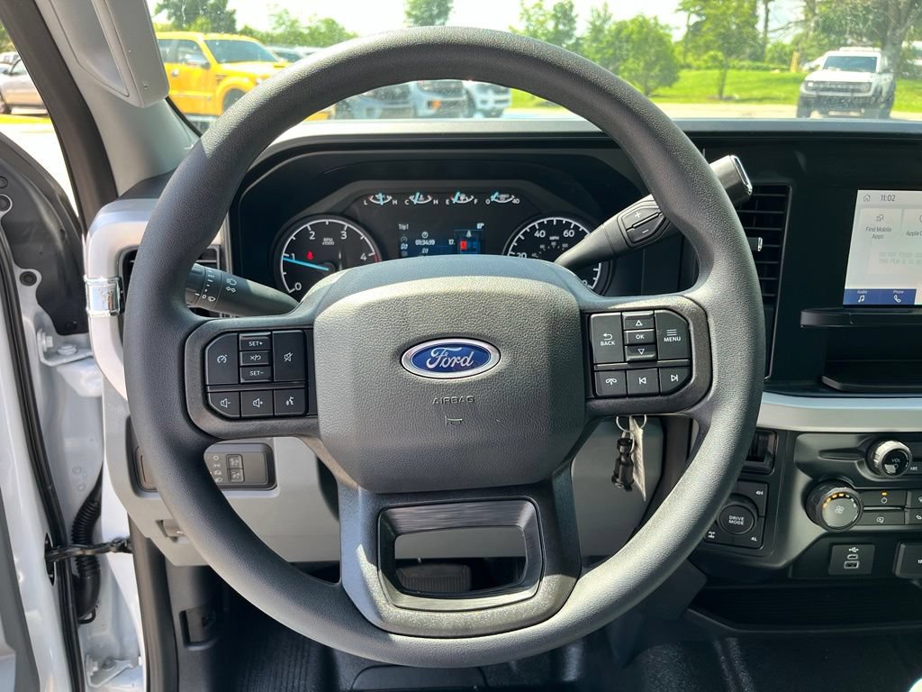 New 2026 Ford F250 XL w/ XL Off-Road Package AWD/4WD image 15