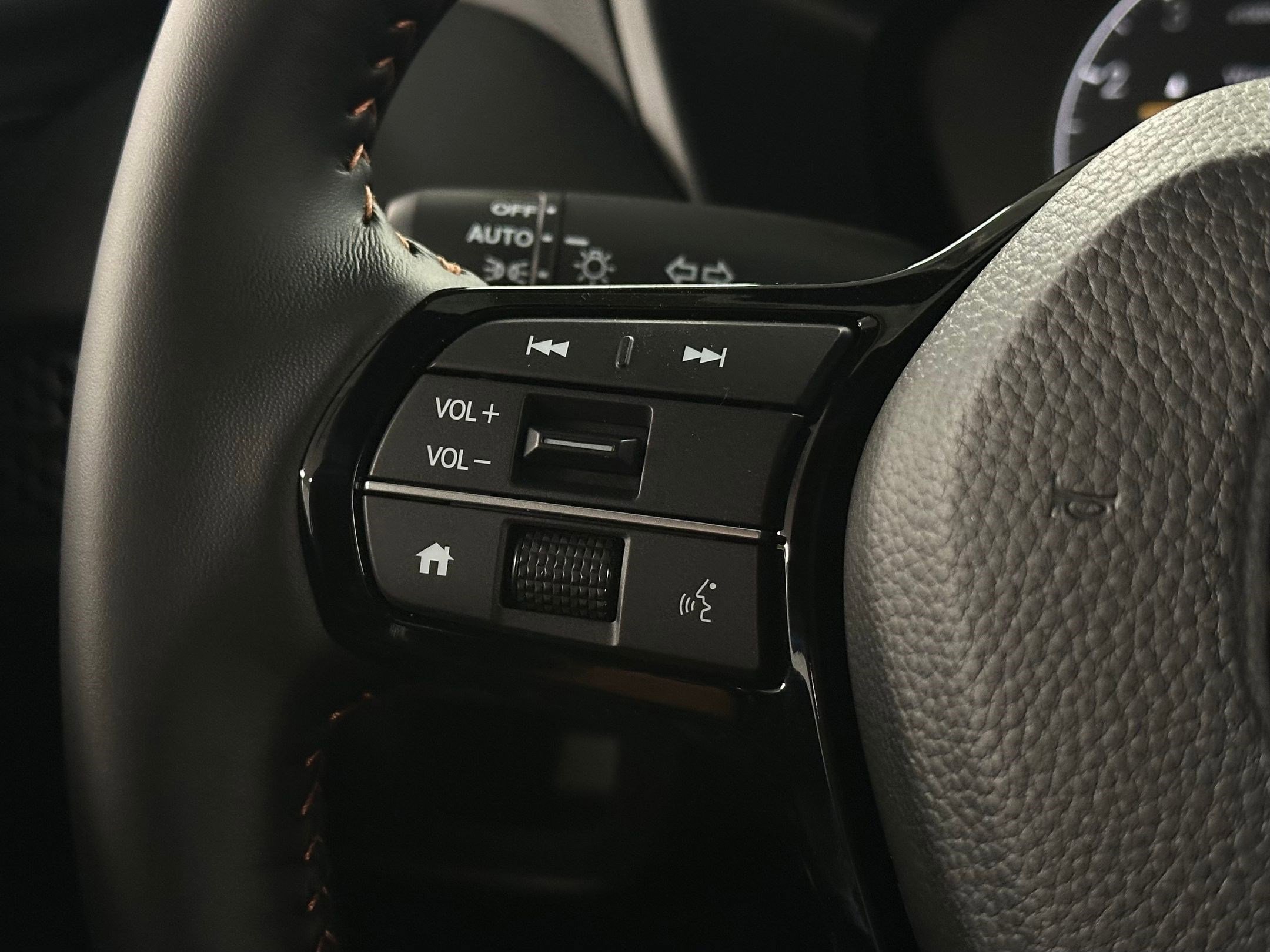 New 2026 Honda HR-V Sport image 18