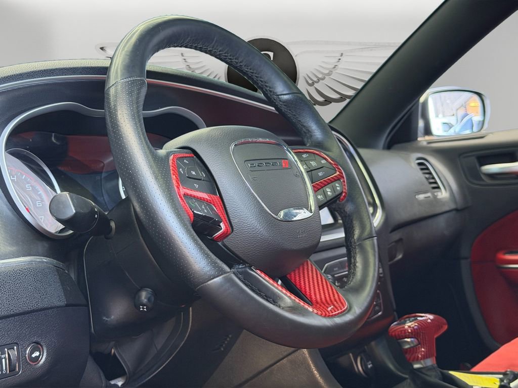 Used 2015 Dodge Charger R/T Scat Pack w/ Technology Group RWD image 24