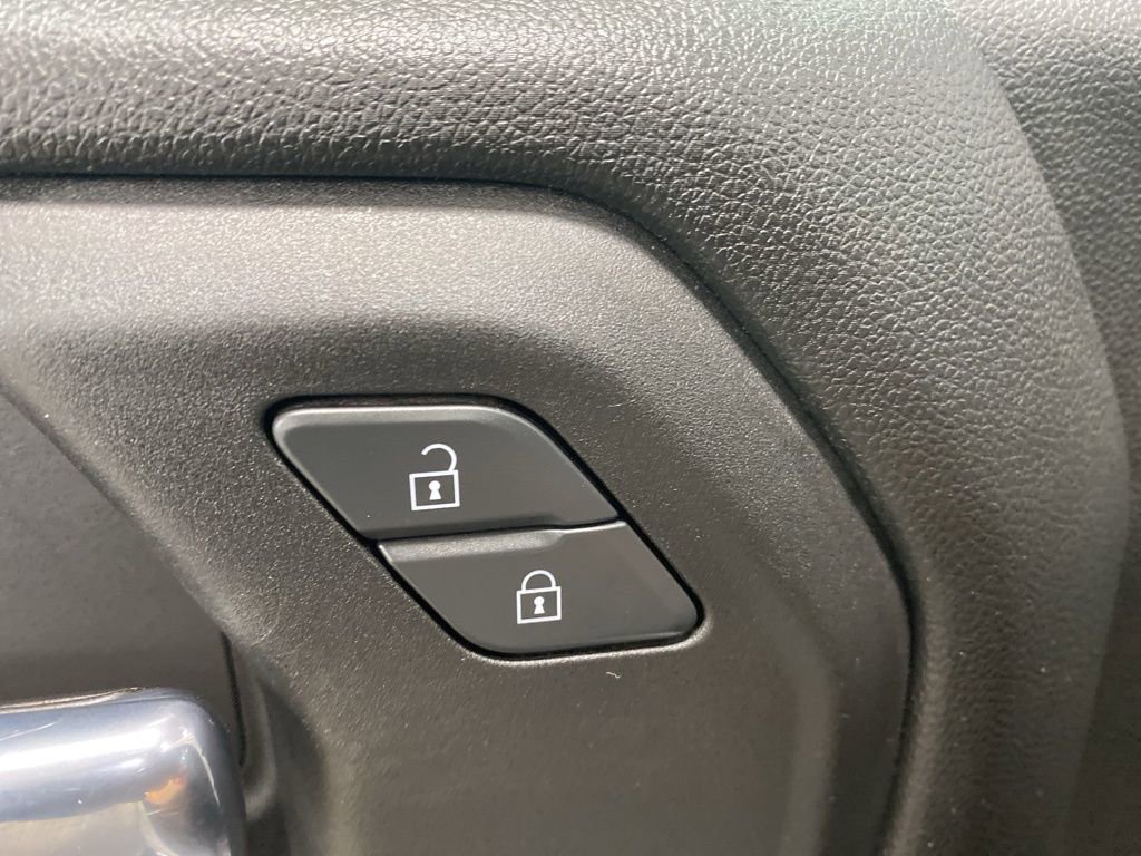 Used 2021 Chevrolet Silverado 1500 Custom Trail Boss w/ LPO, Dark Essentials Package image 26